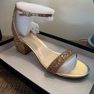 Betsey Johnson Mari Heel in Gold